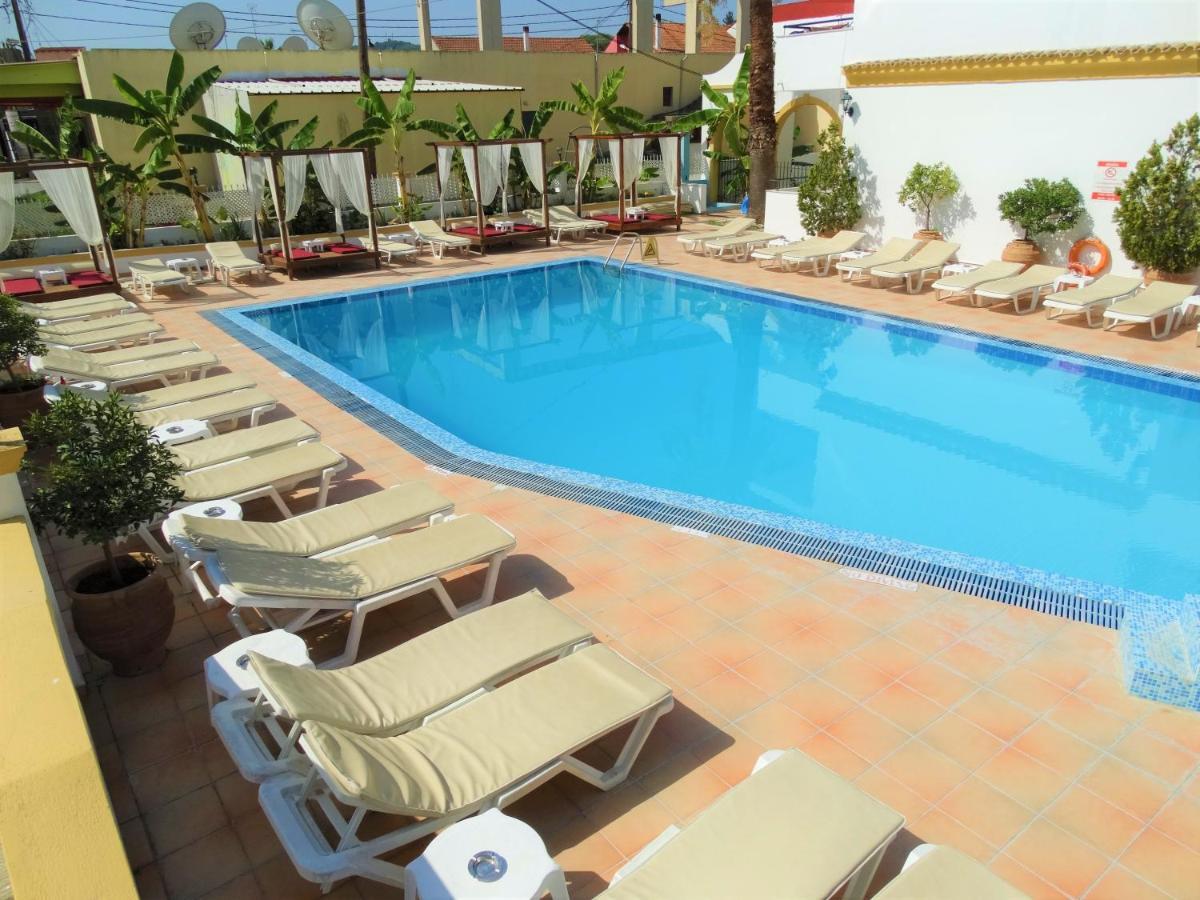 Oasis Club Apartment Kavos