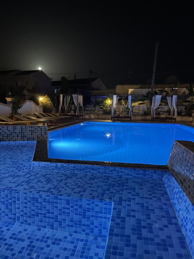 Oasis Club